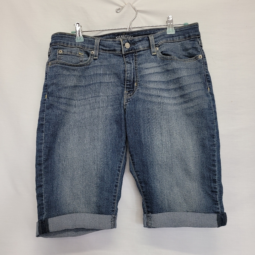 Levi's Signature Modern Skinny Jeans Shorts